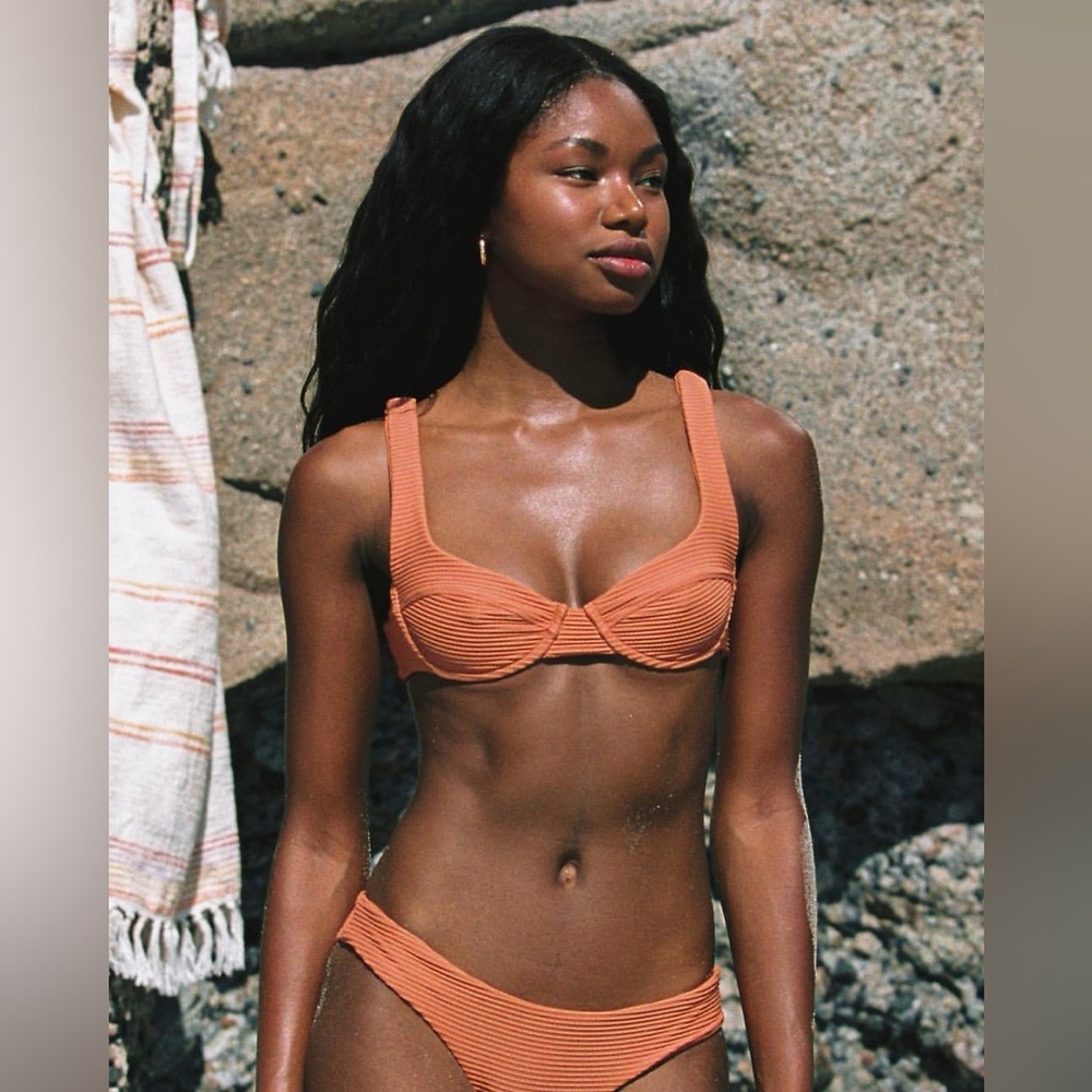 NWT | L*Space | Nikita Ribbed Underwire Bikini Top in Sienna | Sz S